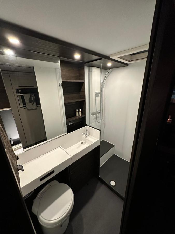 ホテル Santa'S Luxury Trailer ロヴァニエミ エクステリア 写真